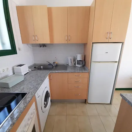 Apartment Atico Parque Don Jose 382 *